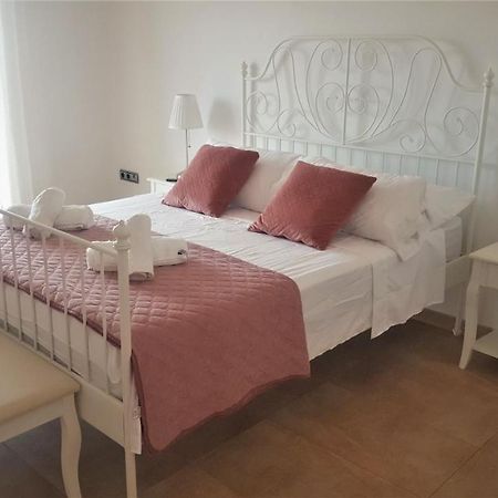 רוקאוטס דה מר 5 Bedrooms Private House 300M From Beach מראה חיצוני תמונה
