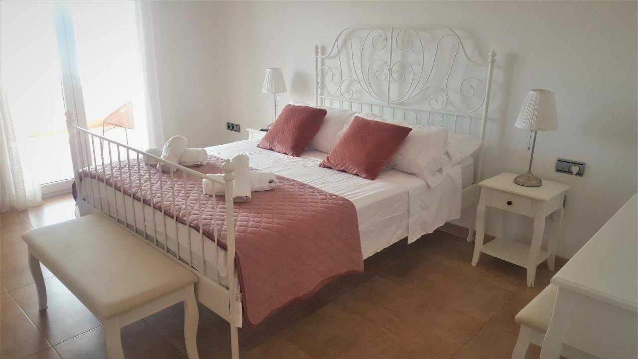 רוקאוטס דה מר 5 Bedrooms Private House 300M From Beach מראה חיצוני תמונה