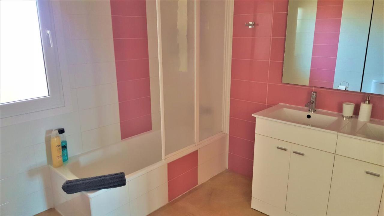 רוקאוטס דה מר 5 Bedrooms Private House 300M From Beach מראה חיצוני תמונה