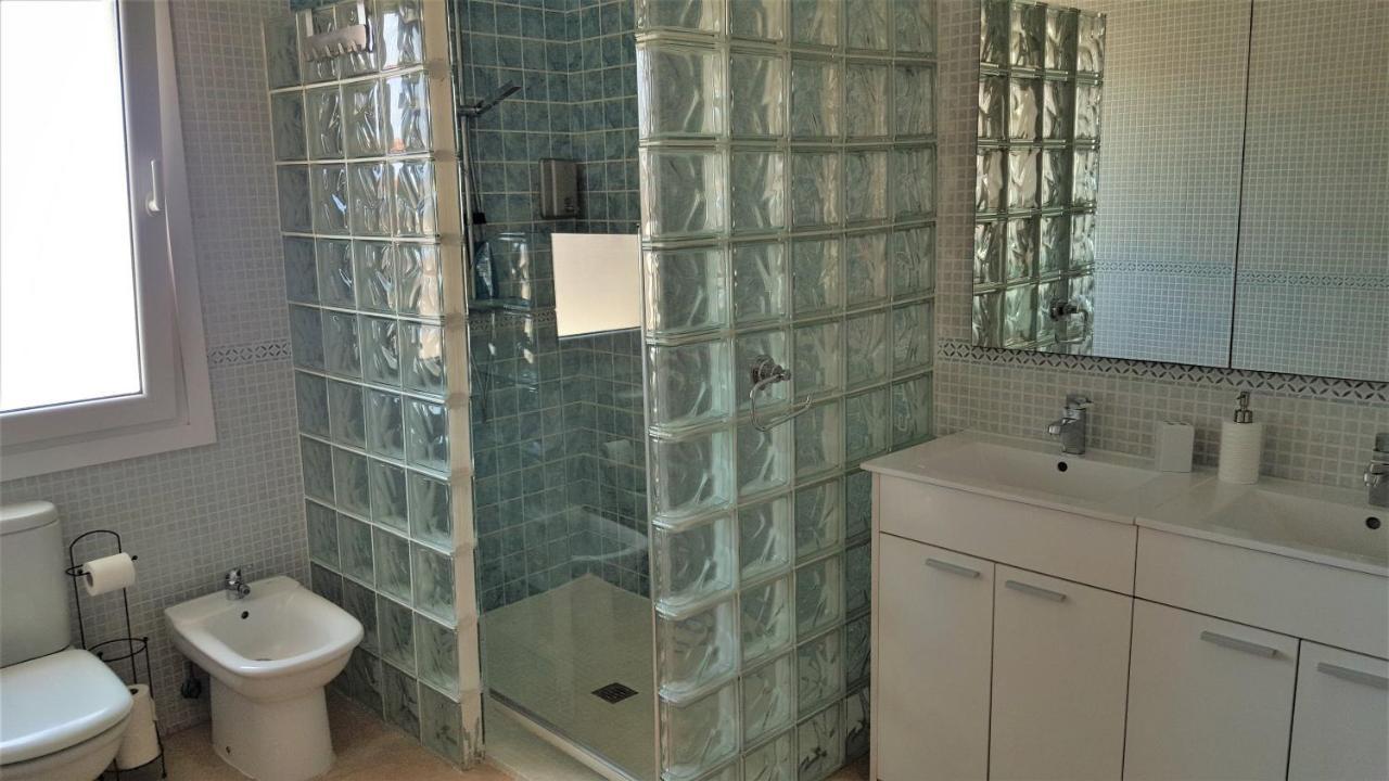 רוקאוטס דה מר 5 Bedrooms Private House 300M From Beach מראה חיצוני תמונה